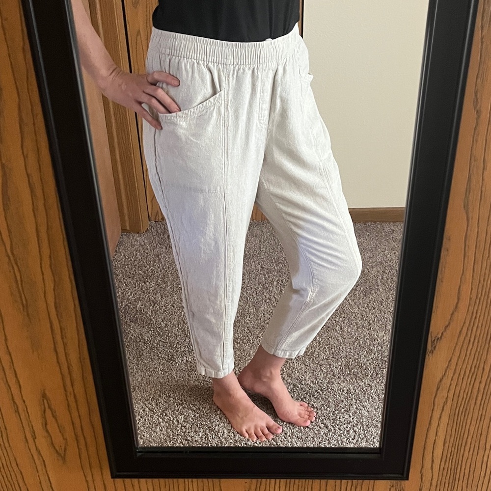 Old Navy Women's Cream Linen Blend Ankle Pants With Draw String and Pockets